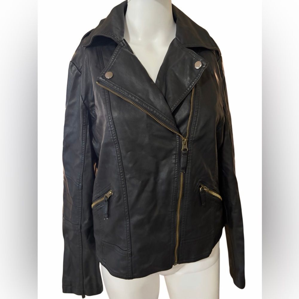 Tanming Women's Black Leather Jacket size large